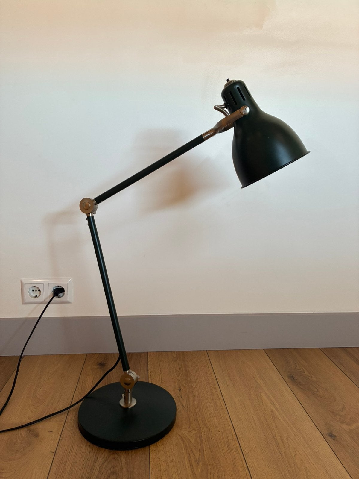 IKEA ARÖD Work Lamp, Matte Dark Green, Ophalen, Bureaulamp, Groen, Zo goed als nieuw