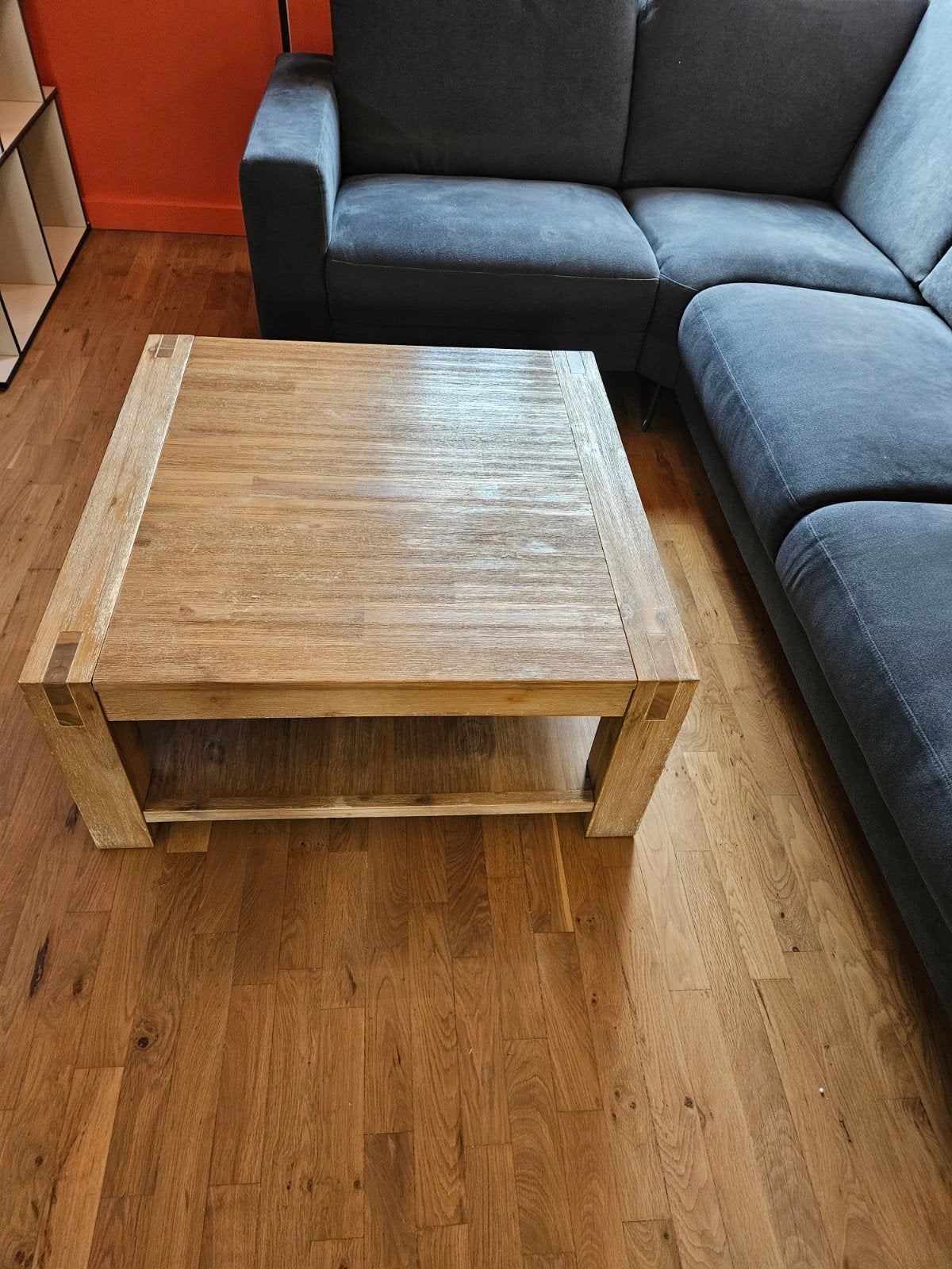 Robuuste, vierkante houten salontafel (Pronto Salzburg), Ophalen, Gebruikt, 50 tot 100 cm, Vierkant