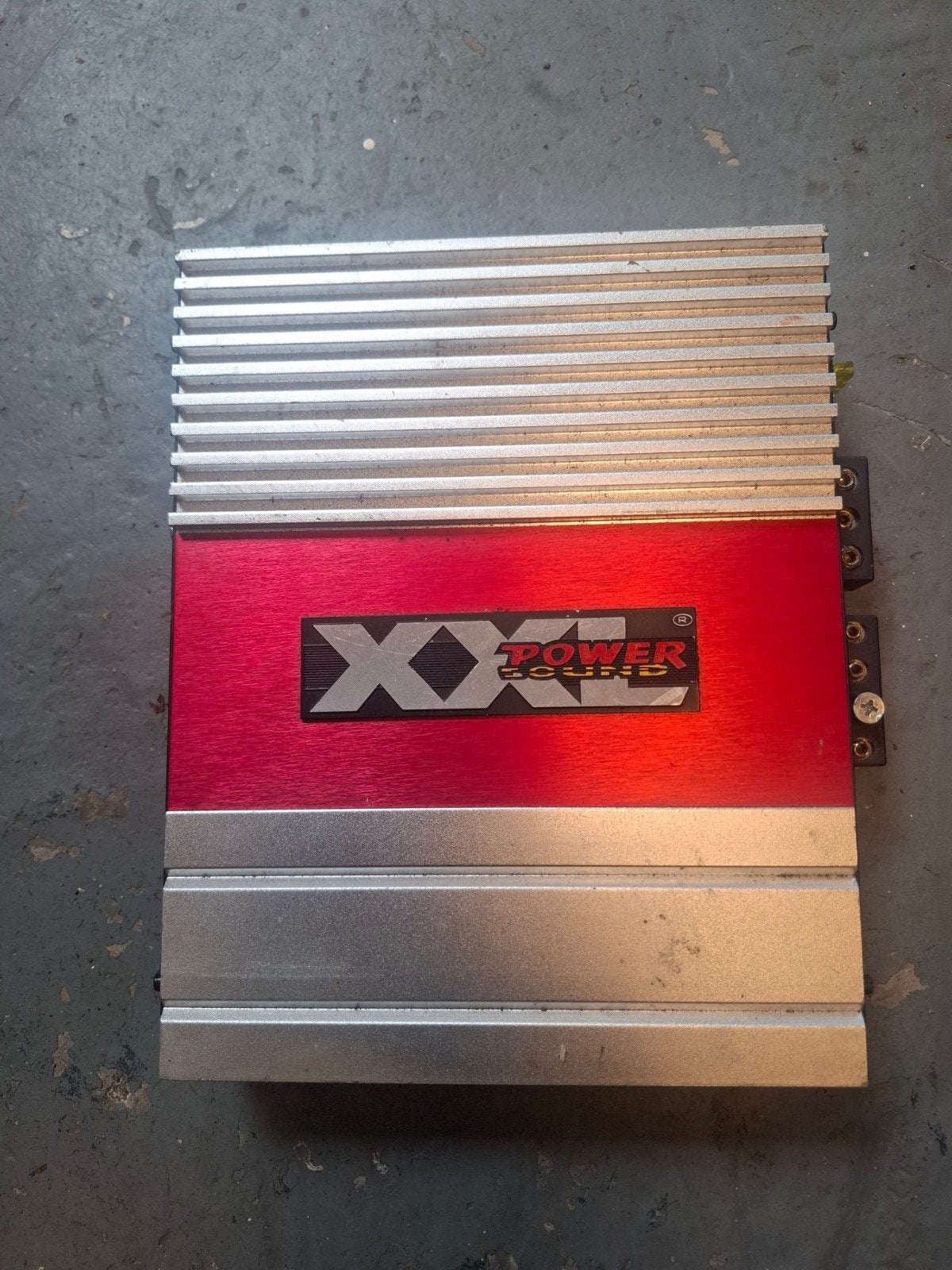 XXL power sound versterker 2 kanaals 300 watt, Ophalen of Verzenden, Gebruikt
