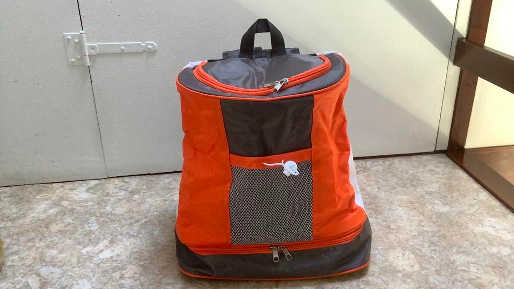 Nieuwe koelrugtas met dubbele bodem 35 cm hoog/35  cm breed, Sieraden, Tassen en Uiterlijk, Tassen | Reistassen en Weekendtassen