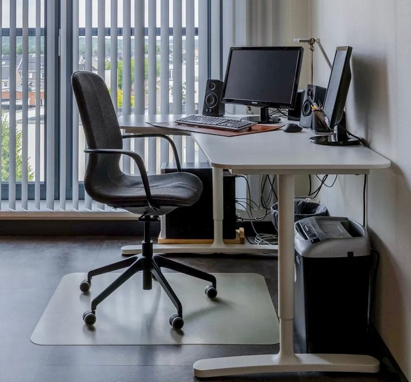 Ikea Bekant hoekbureau - wit; 160x110 cm, Huis en Inrichting, Bureaus, Ophalen, 160 cm, Hoekbureau, Zo goed als nieuw