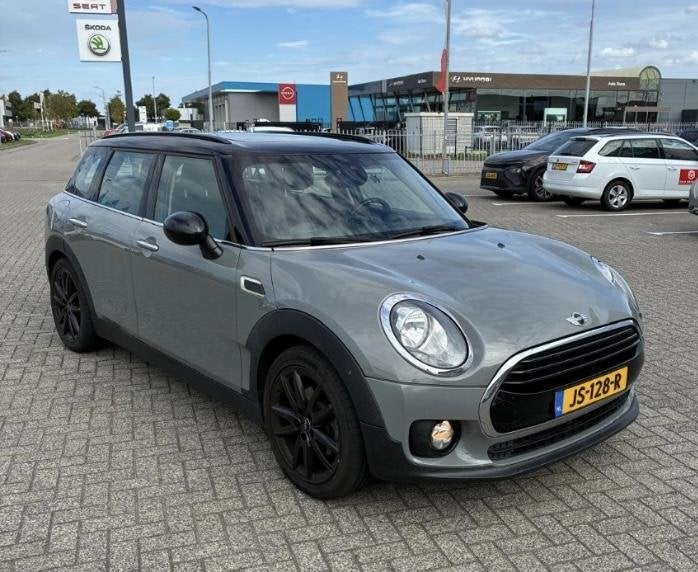 Mini Clubman 1.5 Cooper Chili Serious BNS | Orig NL | Pano, Auto's, Voorwielaandrijving, 136 pk, Gebruikt, Leder en Stof