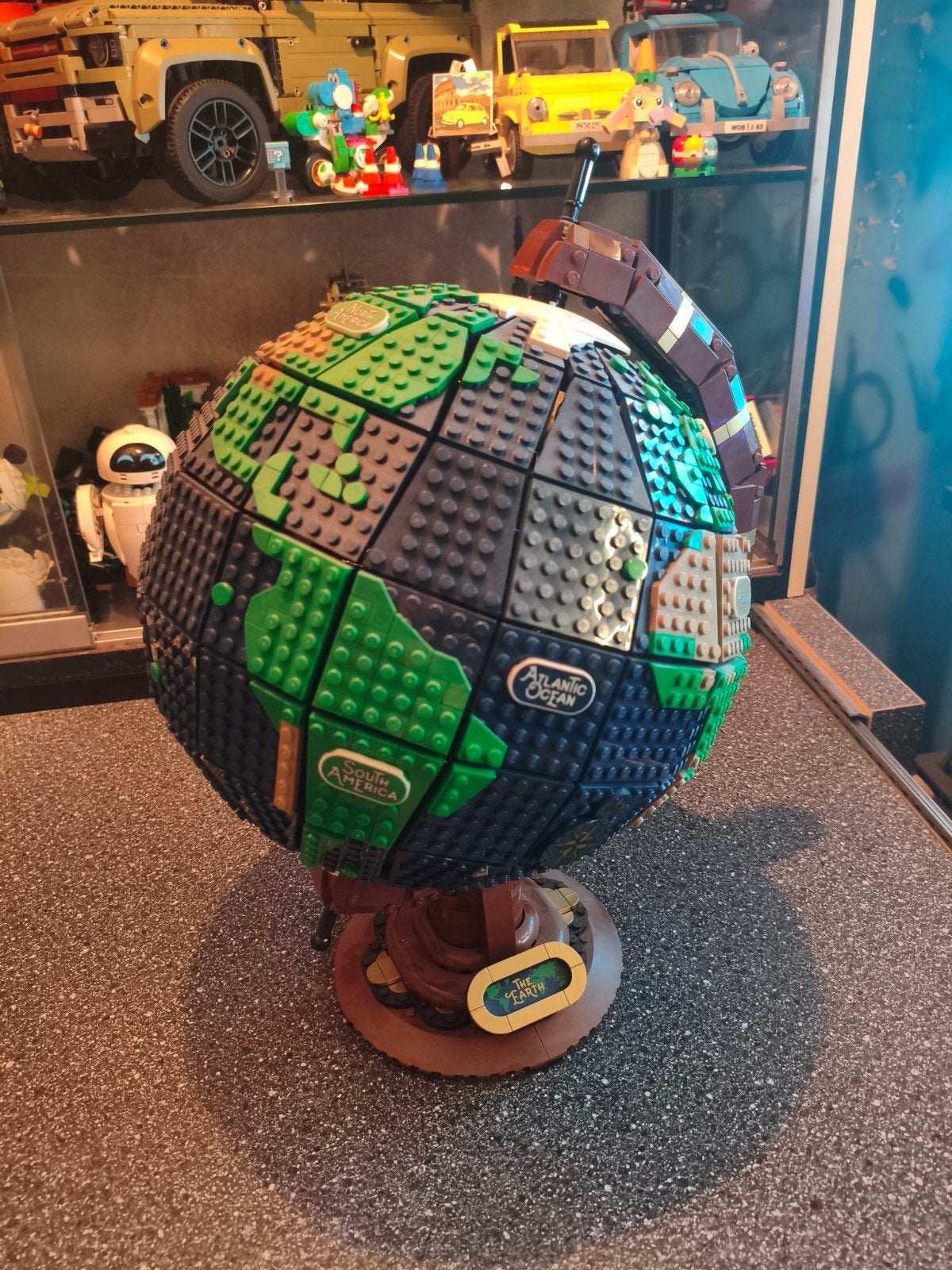 LEGO Ideas 21332 De Wereldbol - Gebruikt, zonder doos, Ophalen of Verzenden