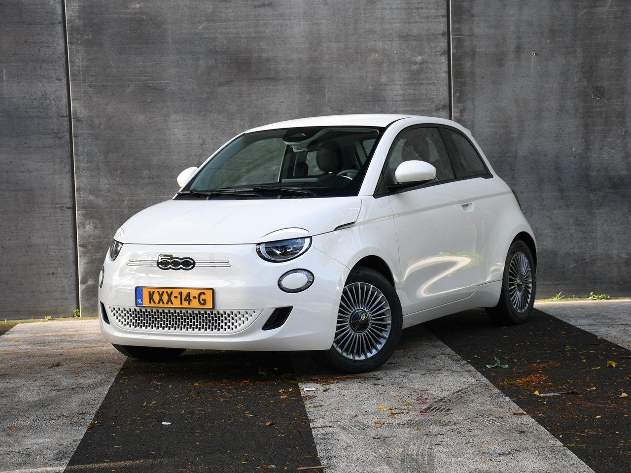 Fiat 500E Urban 42 kWh 118pk Automaat DAB | 16''LM | CRUISE., Auto's, Automaat, Dealer onderhouden, Gebruikt, 118 pk