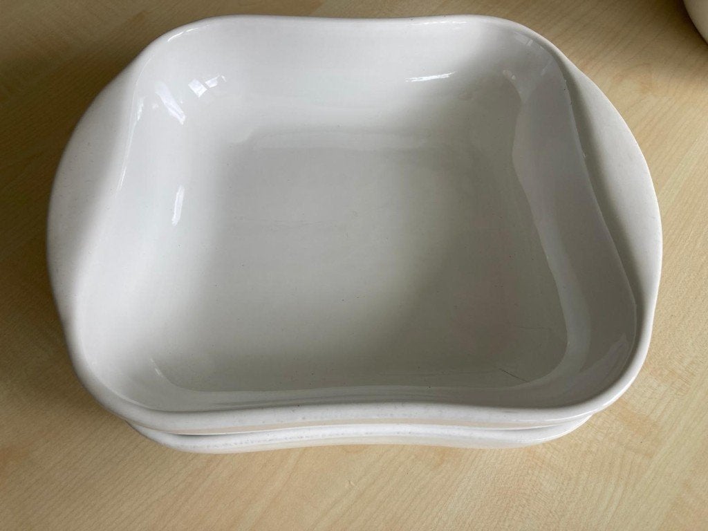 Rechthoekige ovenschaal VIVO van aardewerk, Huis en Inrichting, Nieuw, Ophalen of Verzenden, Steen/keramiek, Wit
