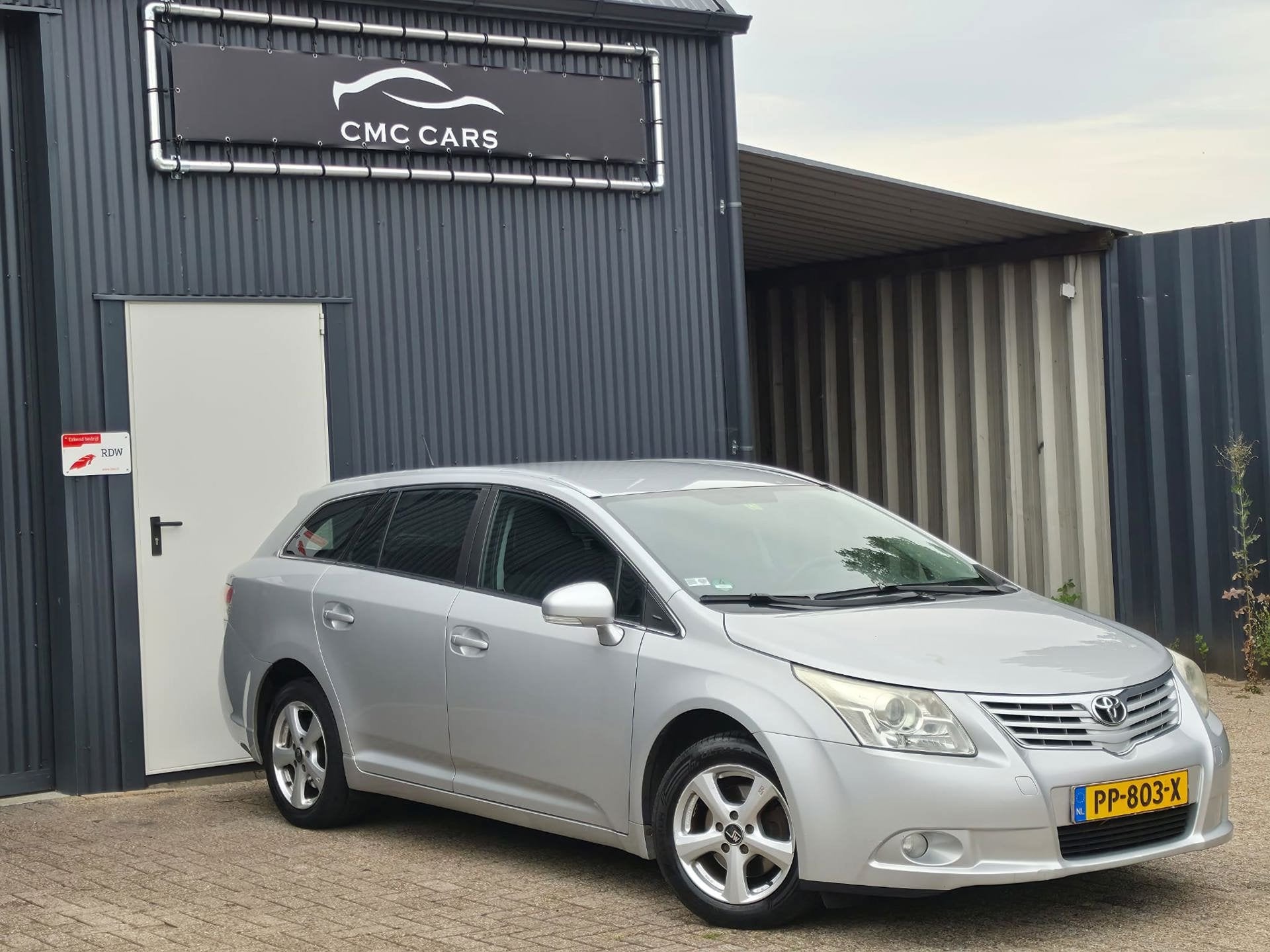 Toyota Avensis Wagon 1.6 VVTi Business RIJDT&SCHAKELT PERFEC, Euro 5, 15 km/l, 4 cilinders, 132 pk