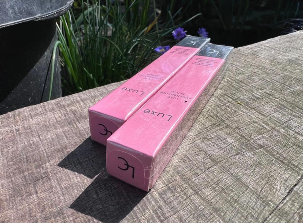 Luxe Wimperserum nieuw! Ongeopend 2stuks, Sieraden, Tassen en Uiterlijk, Uiterlijk | Cosmetica en Make-up, Ophalen of Verzenden