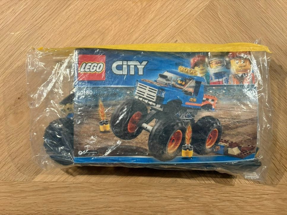 Lego city 60180, Ophalen of Verzenden, Zo goed als nieuw