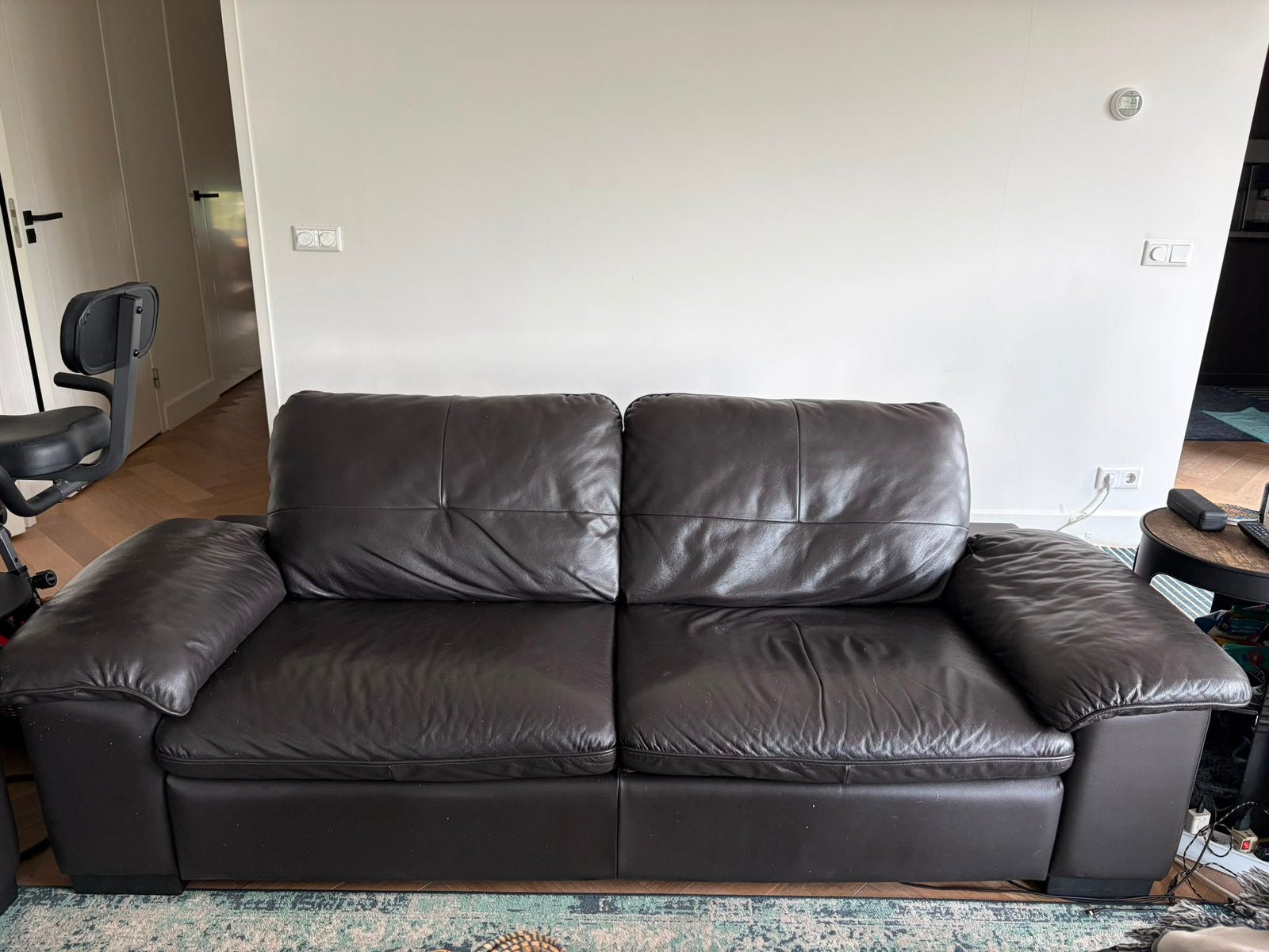 Gratis/Free: 2 x two seater IKEA sofas, Huis en Inrichting, Banken | Bankstellen, Ophalen, Tweepersoons, 75 tot 100 cm, Zo goed als nieuw