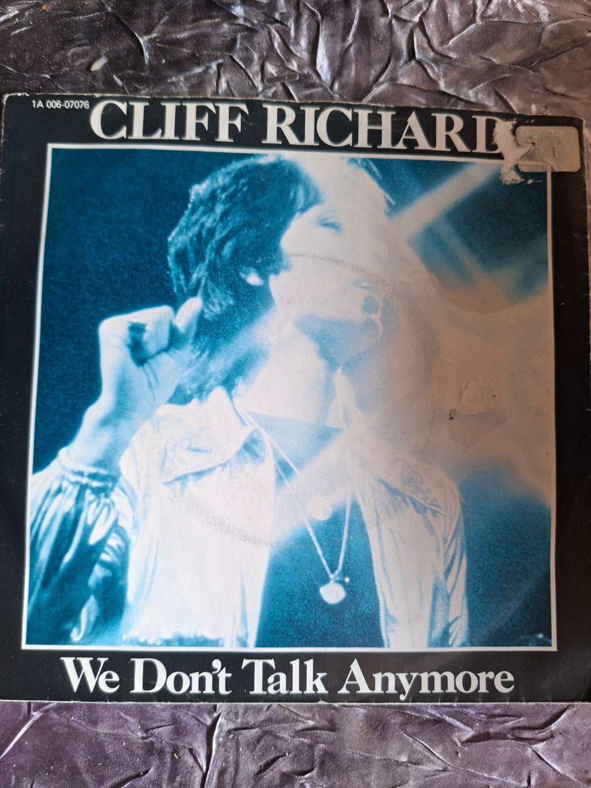 Cliff Richard - We Don't Talk Anymore (Single), Gebruikt, 7 inch, Ophalen of Verzenden, Pop