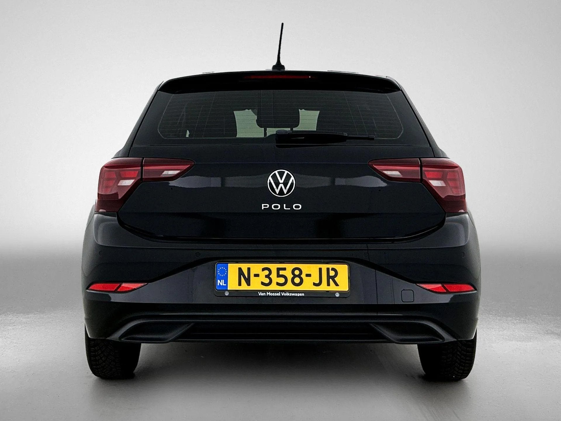 Volkswagen Polo 1.0 TSI Life (bj 2021), Gebruikt, 1072 kg, Bedrijf, Handgeschakeld