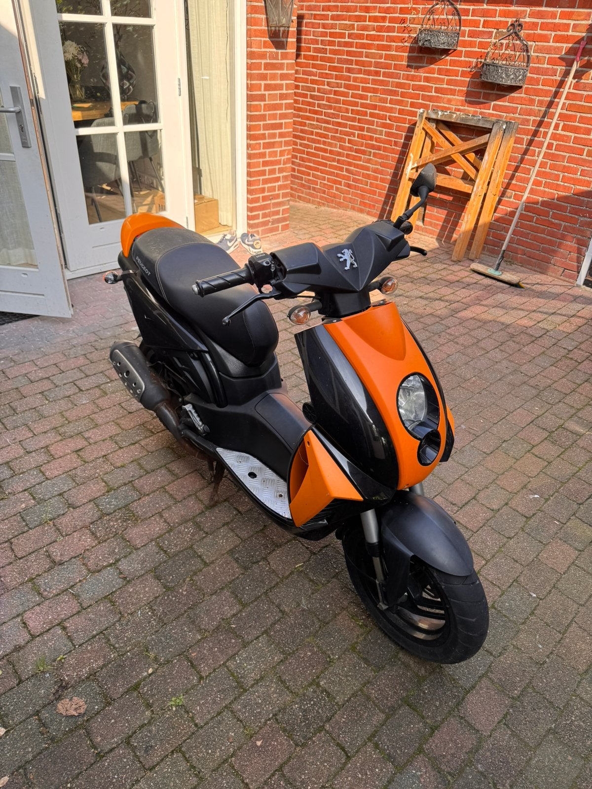 Peugeot ludix 70 cc, Ophalen, Tweetakt, 70 cc, Zo goed als nieuw