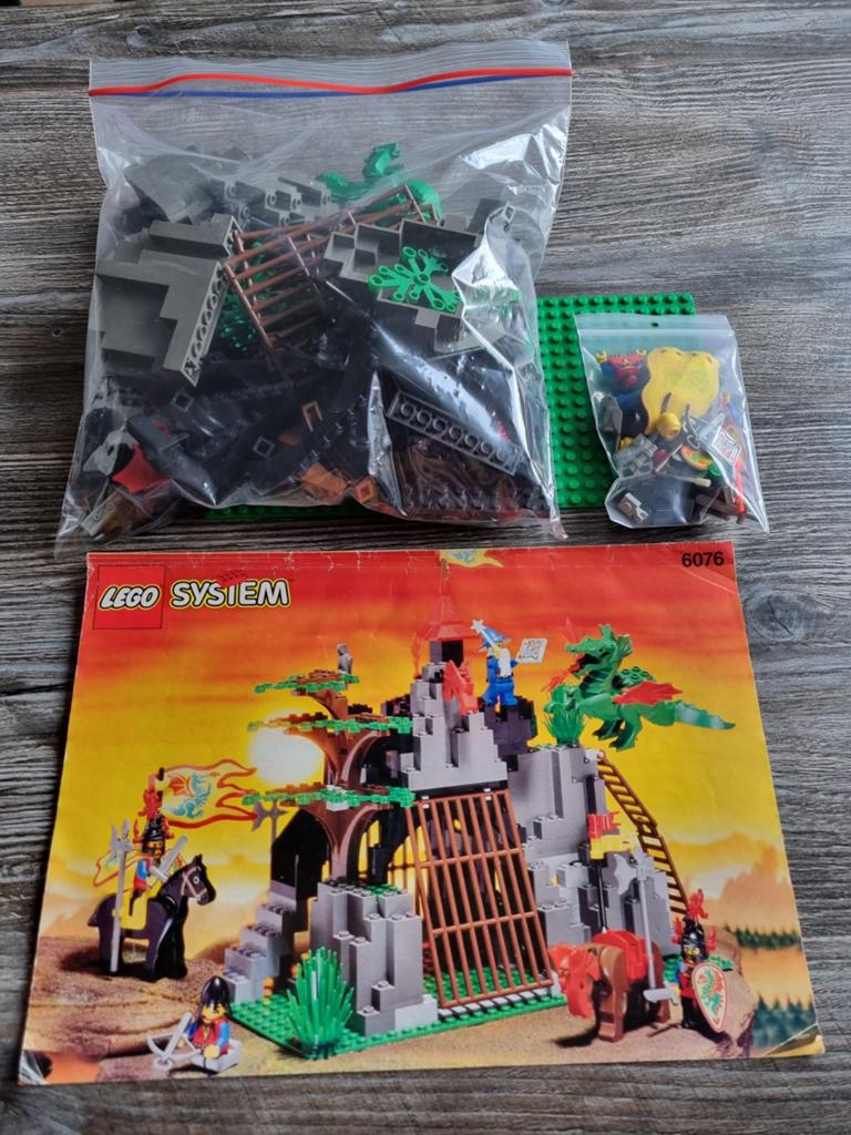 LEGO Castle 6076 Dark Knights Dragon's Den (COMPLEET), Compleet, Lego, Ophalen of Verzenden, Zo goed als nieuw