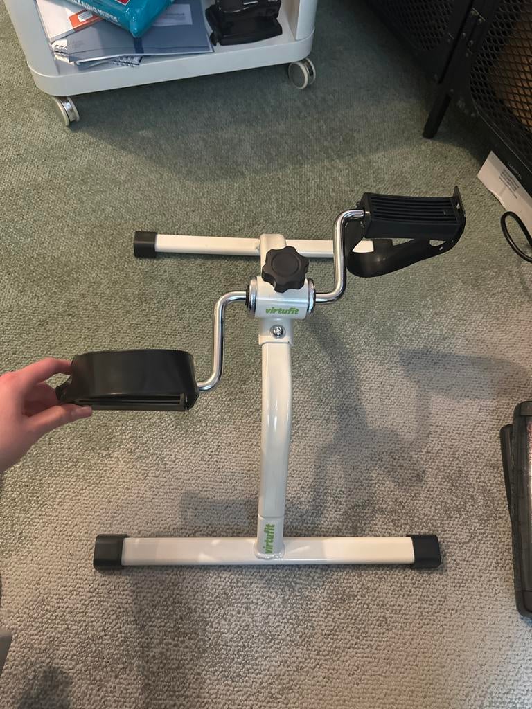 VirtuFit Mini Bike - Compacte Hometrainer, Ophalen, Armen, Zo goed als nieuw, Metaal