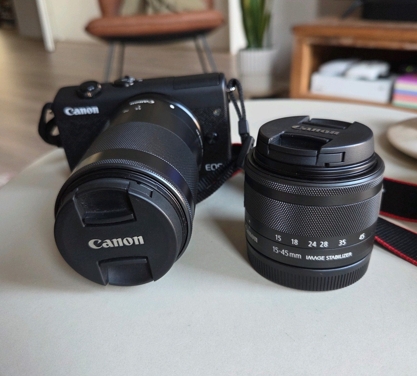Canon EOS M200 met 2 lenzen (vlog) camera, Ophalen, Zo goed als nieuw, Spiegelreflex, Canon