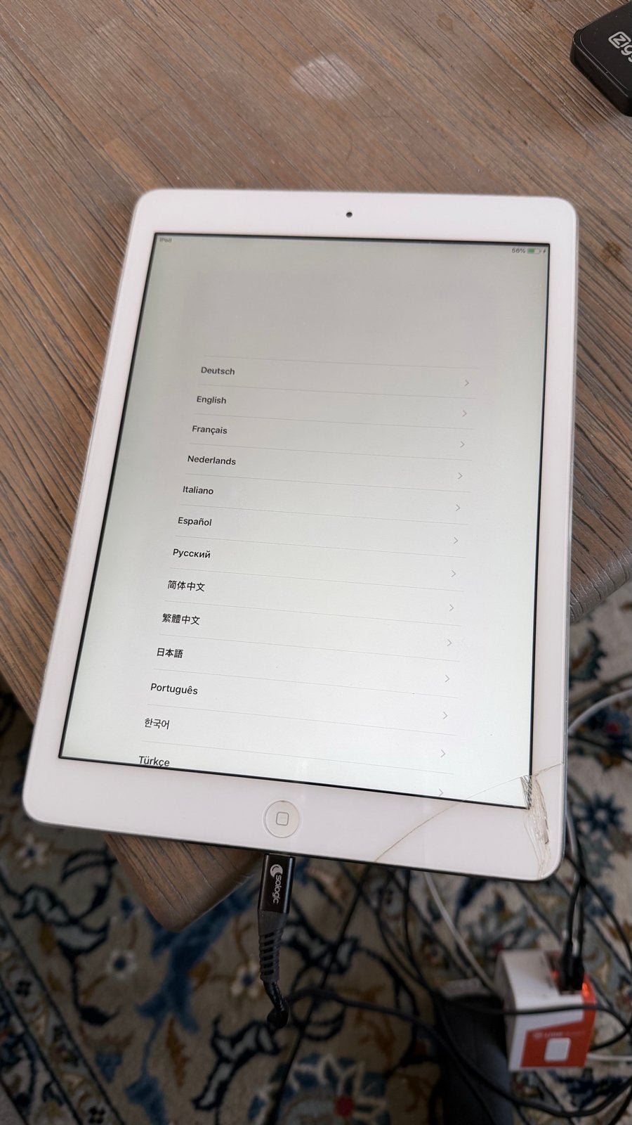 iPad Air 16GB - Scherm beschadigd, touchscreen deels defect, Computers en Software, Apple iPads, Apple iPad Air, Niet werkend