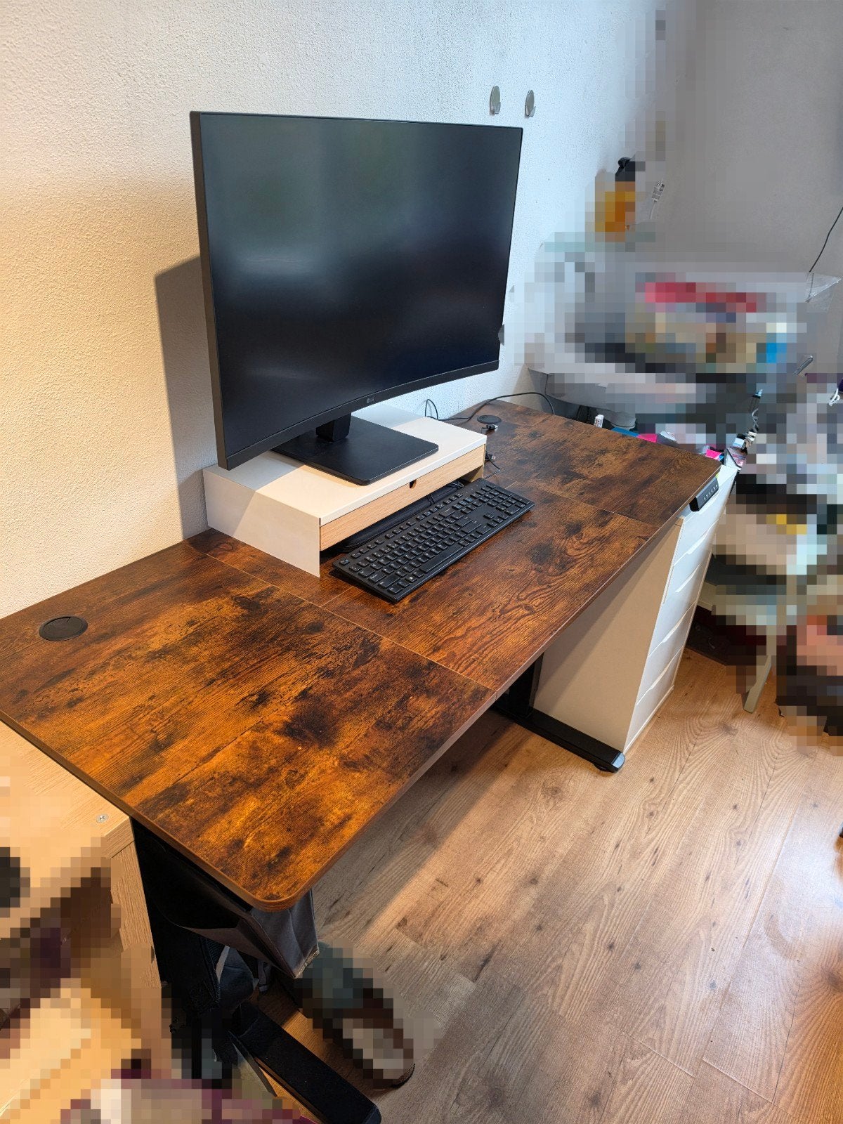 SONGMICS elektrisch bureau, 140 x 60 x 72-120 cm, Ophalen, Elektrisch, Zo goed als nieuw