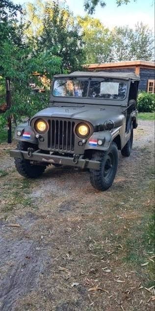 Nekaf jeep uit 1956, Bedrijf, Te koop