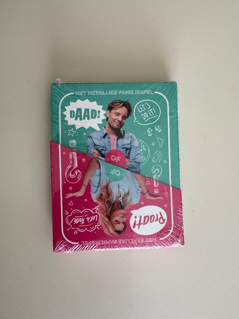 Praat of daad spel NIEUW, Hobby en Vrije tijd, Gezelschapsspellen | Kaartspellen, Ophalen of Verzenden, Nieuw