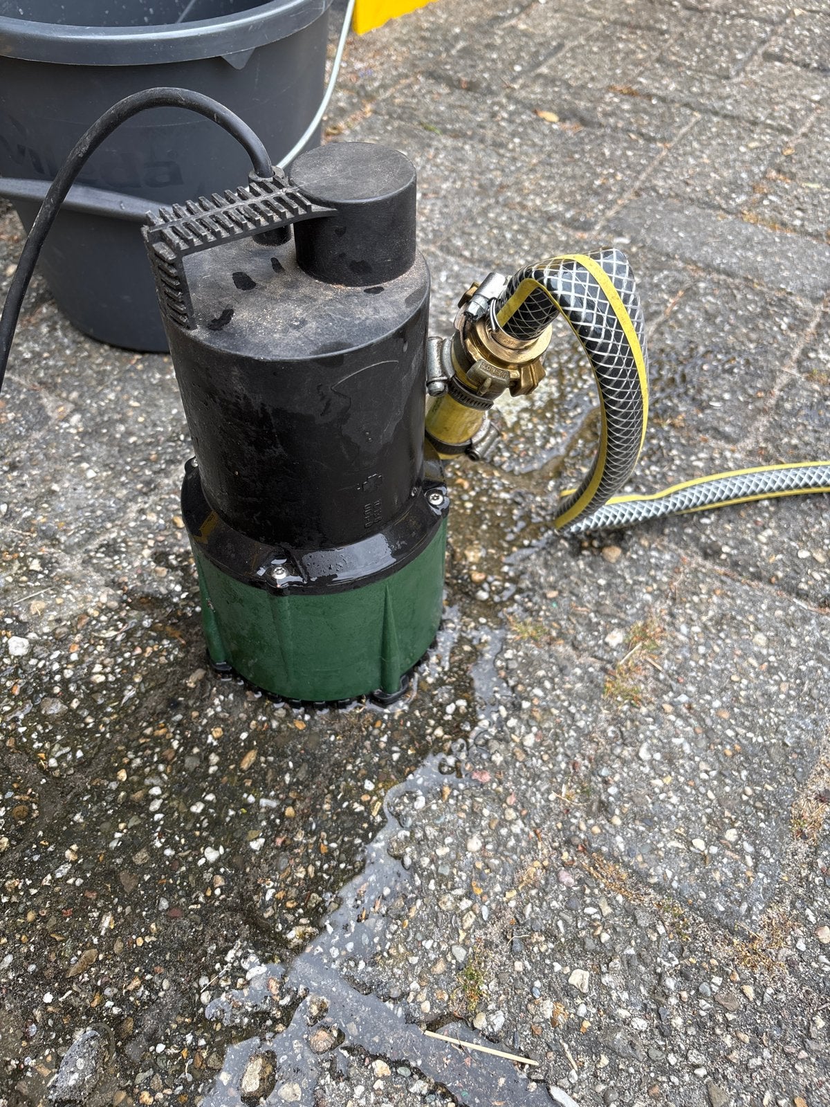 DAB NOVA 200 Dompelpomp - Werkt, maar niet super hard, Tuin en Terras, Waterpompen, Ophalen