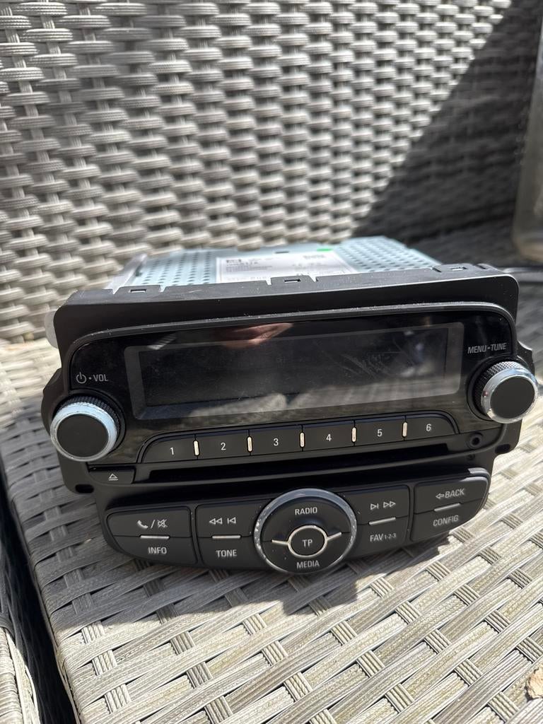 Radio CD speler Opel Corsa 2015, Ophalen, Gebruikt