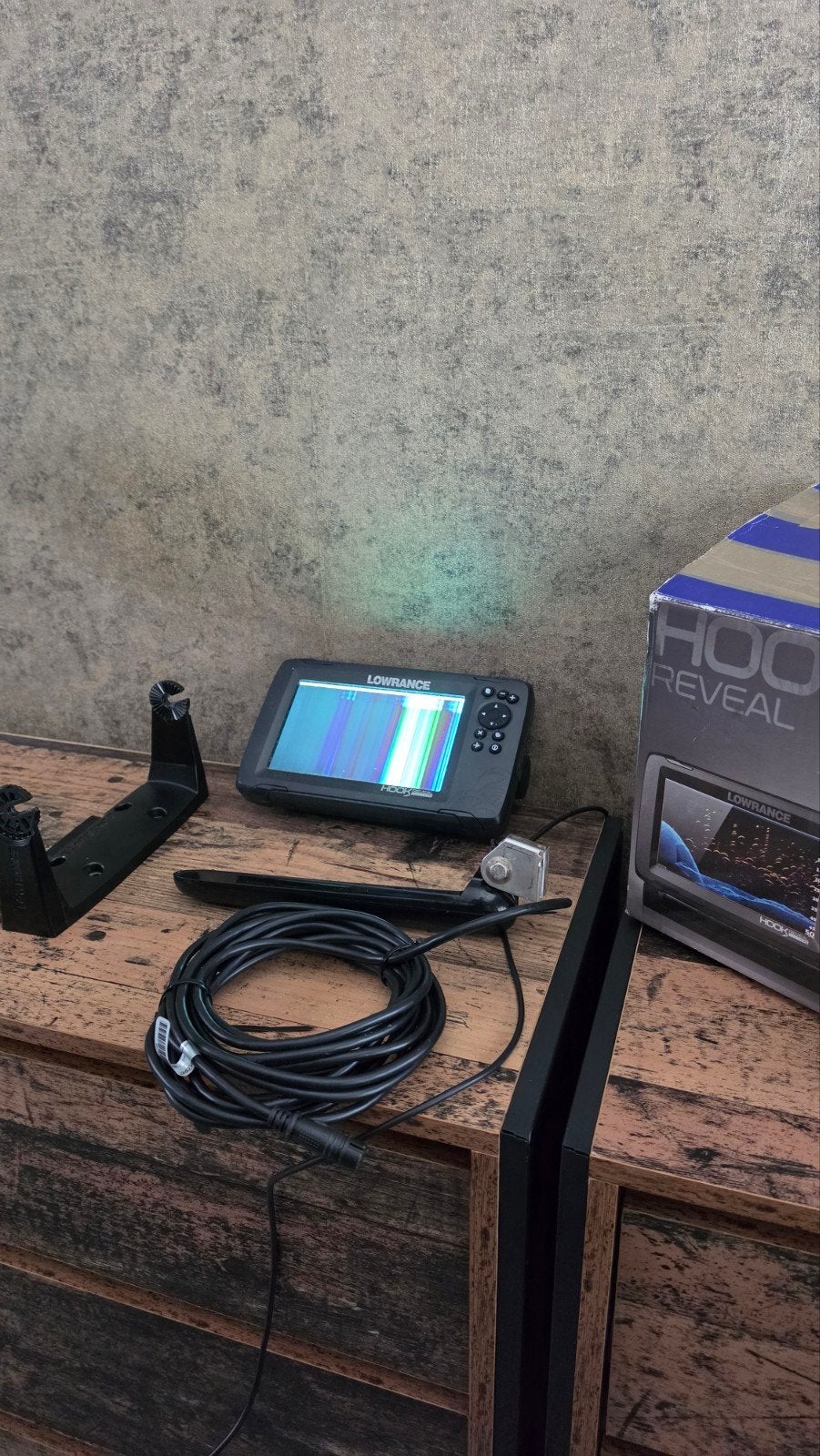 Lowrance Hook Reveal 7 HDI Splitshot TripleShot, Ophalen of Verzenden, Gebruikt, Kaartplotter of Fish Finder
