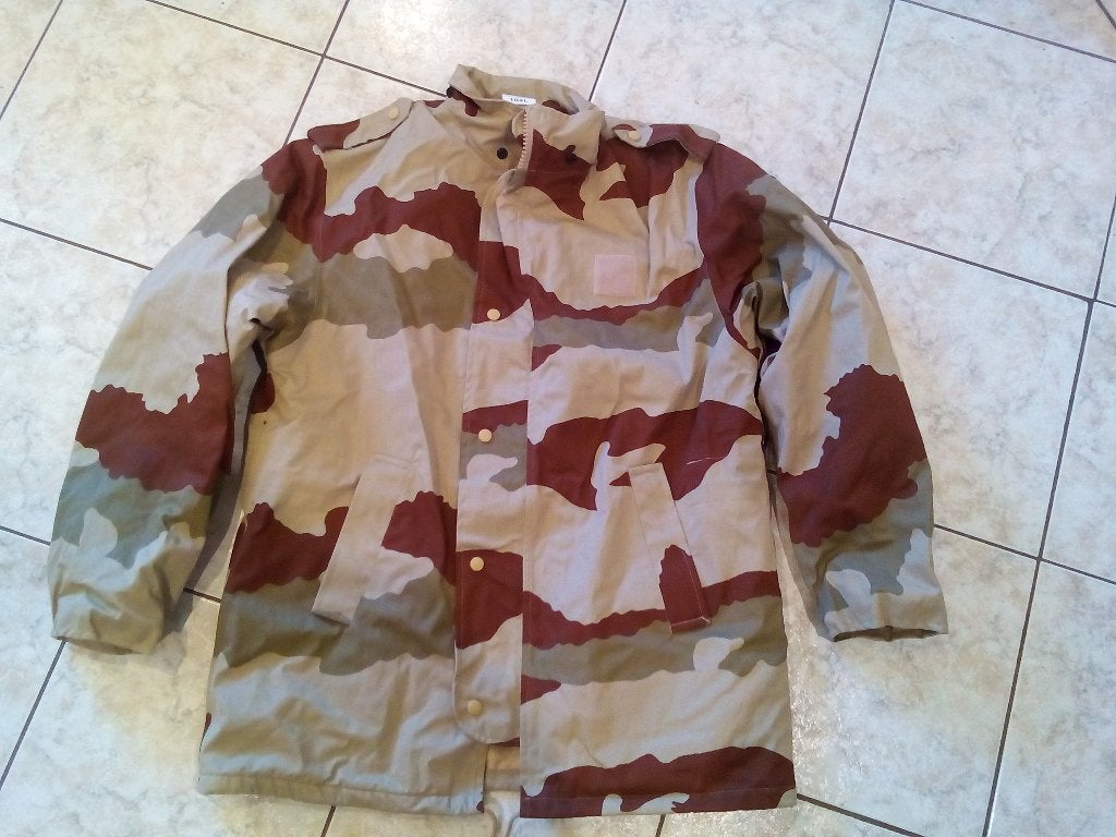 Parka Franse Leger Winterjas Desert Camouflage (L) NIEUW, Verzamelen, Militaria | Algemeen, Verzenden, Landmacht, Overige gebieden