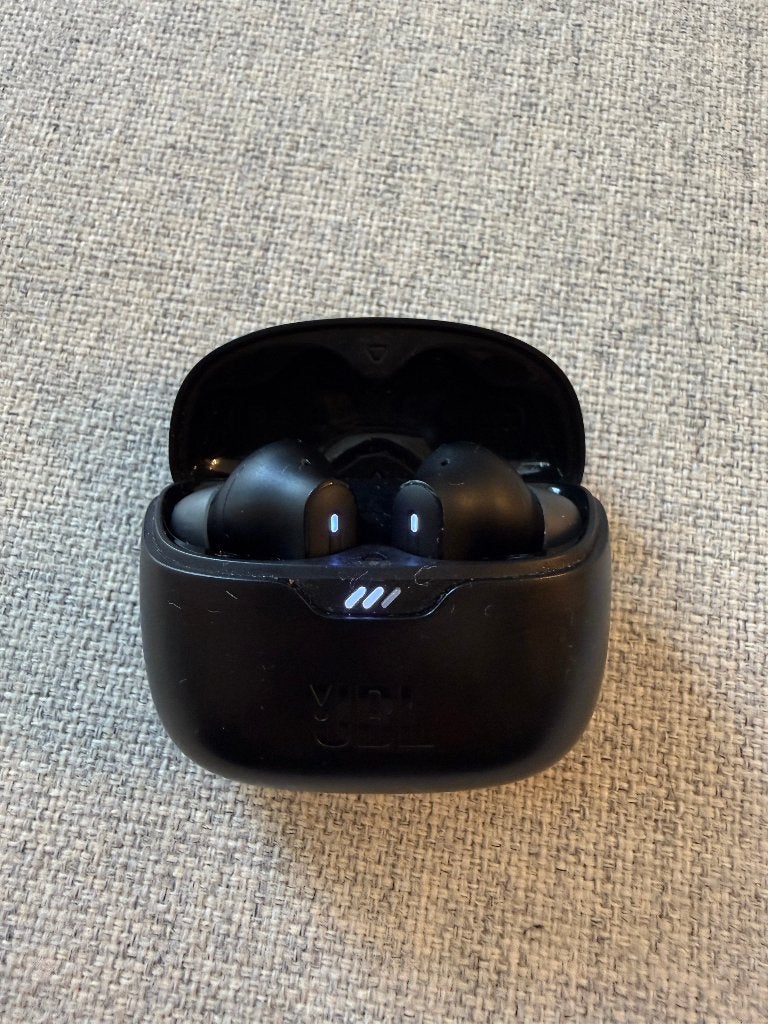 JBL Tune Beam Black Earbuds(2), Gebruikt, Zwart, Ophalen of Verzenden, JBL