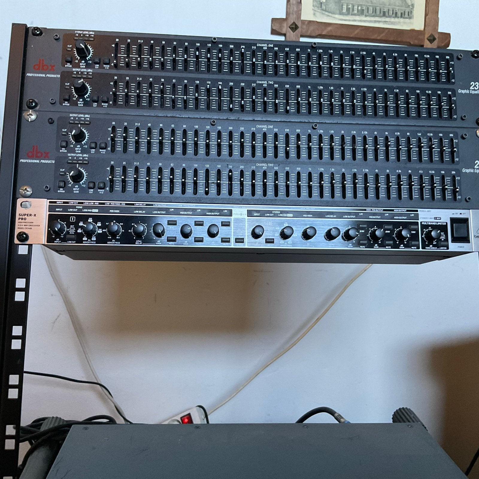 DBX 231 Equalizer en Behringer Super-X Pro Crossover, Ophalen, Zo goed als nieuw, Minder dan 5 kanalen