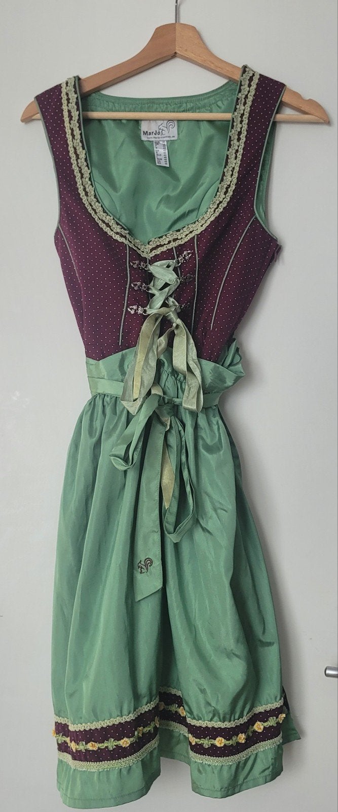 Marjo Dirndl jurk - Traditionele Beierse klederdracht, Maat 38/40 (M), Marjo, Ophalen of Verzenden, Zo goed als nieuw