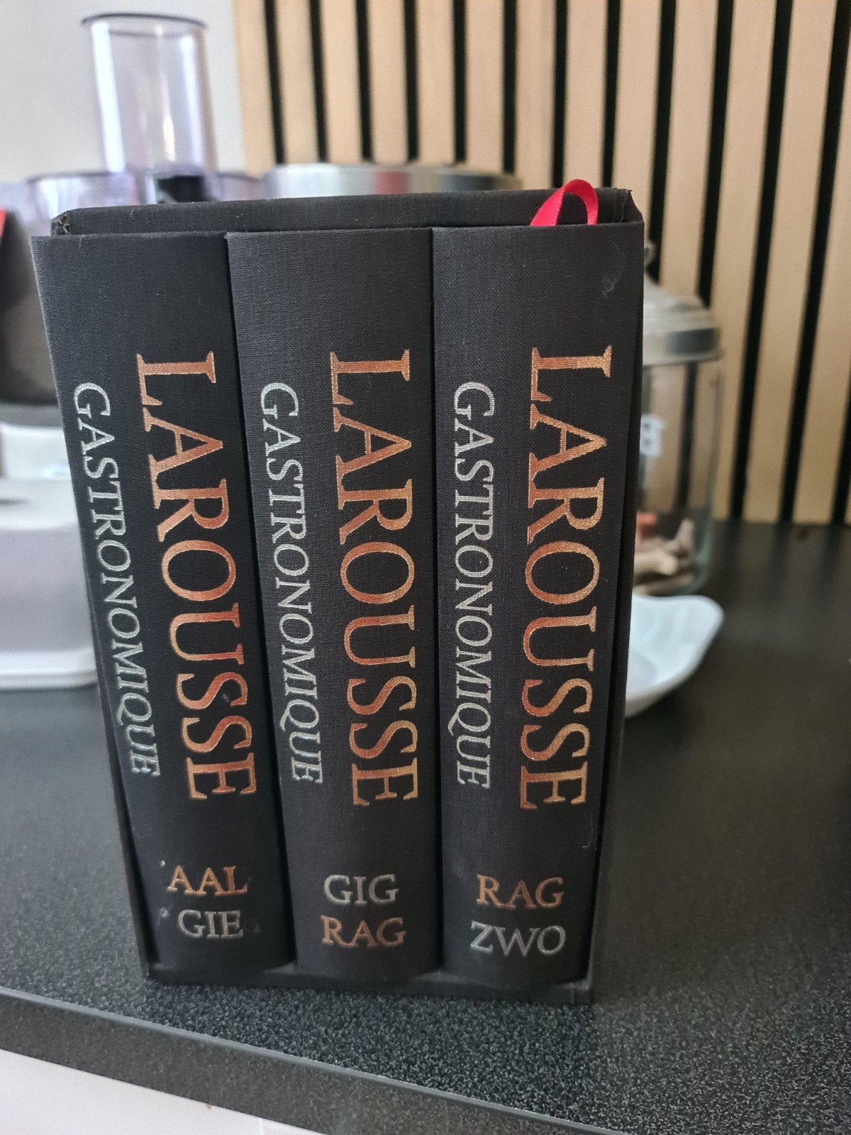 Larousse Gastronomique - Complete set (3 delen), Boeken, Overige typen, Zo goed als nieuw, Europa, Ophalen