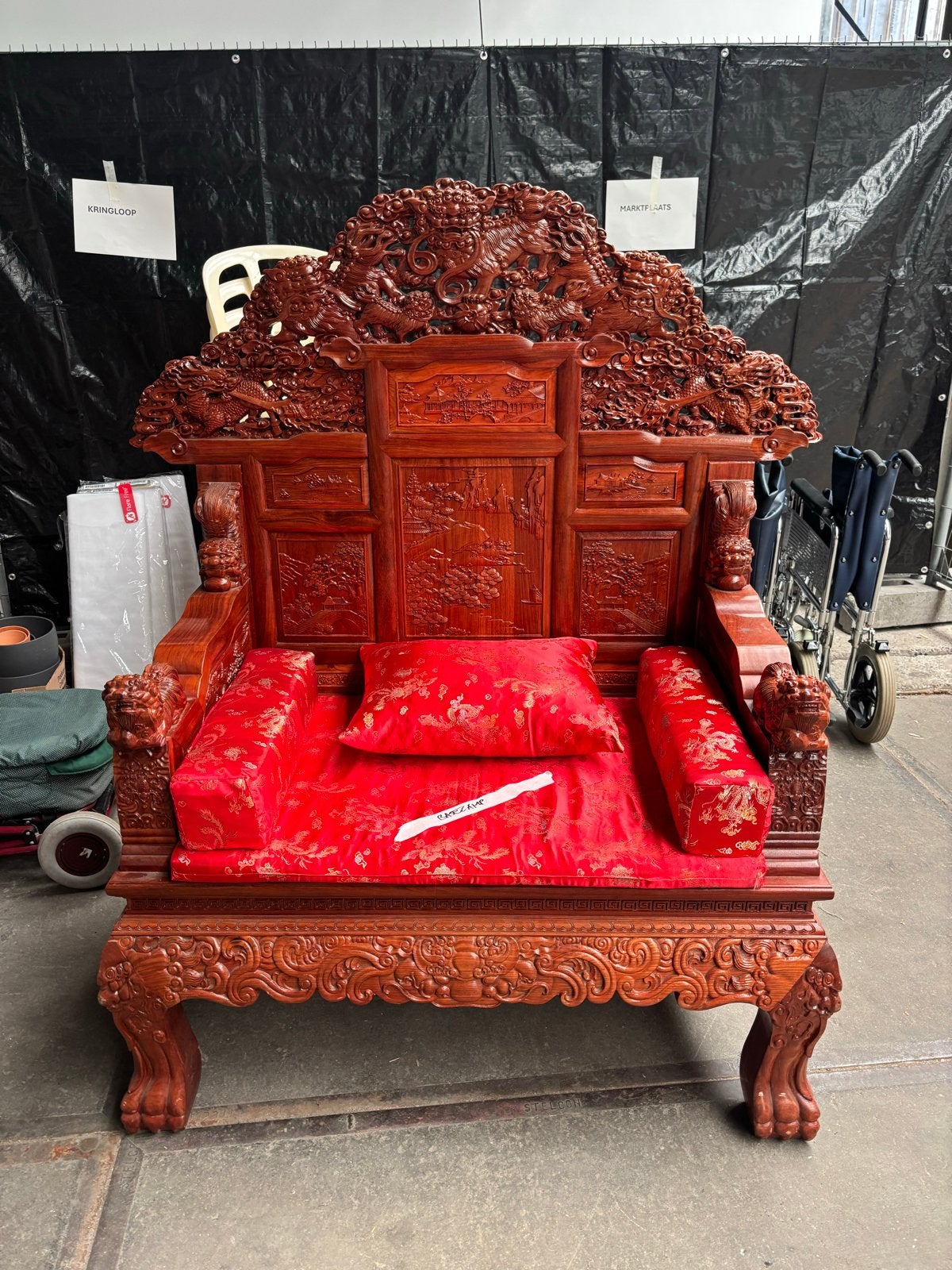 Chinese houtbewerkte troon / Love Seat, Ophalen
