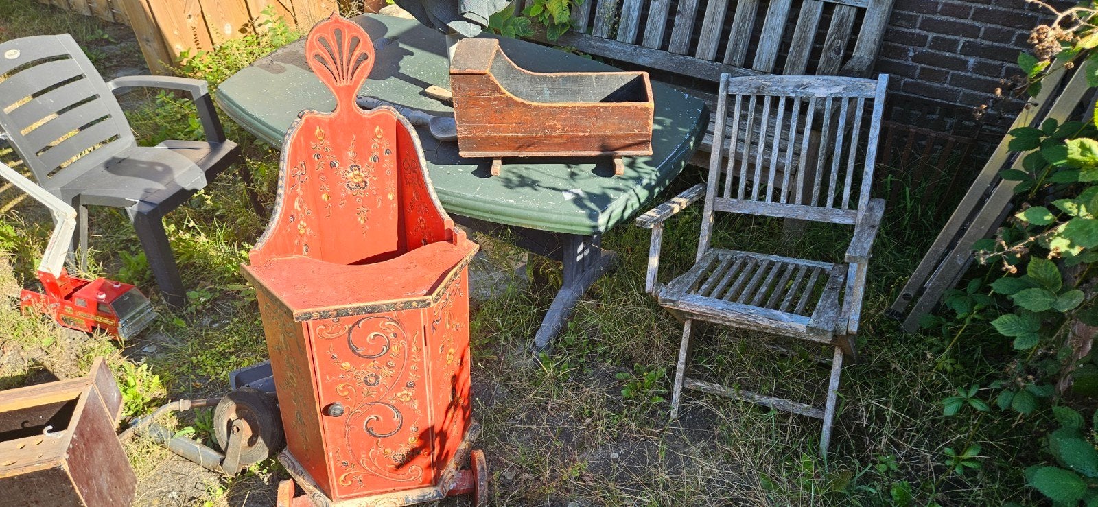 Antieke Hindelooper postoel en schommelwiegje, Antiek en Kunst, Ophalen