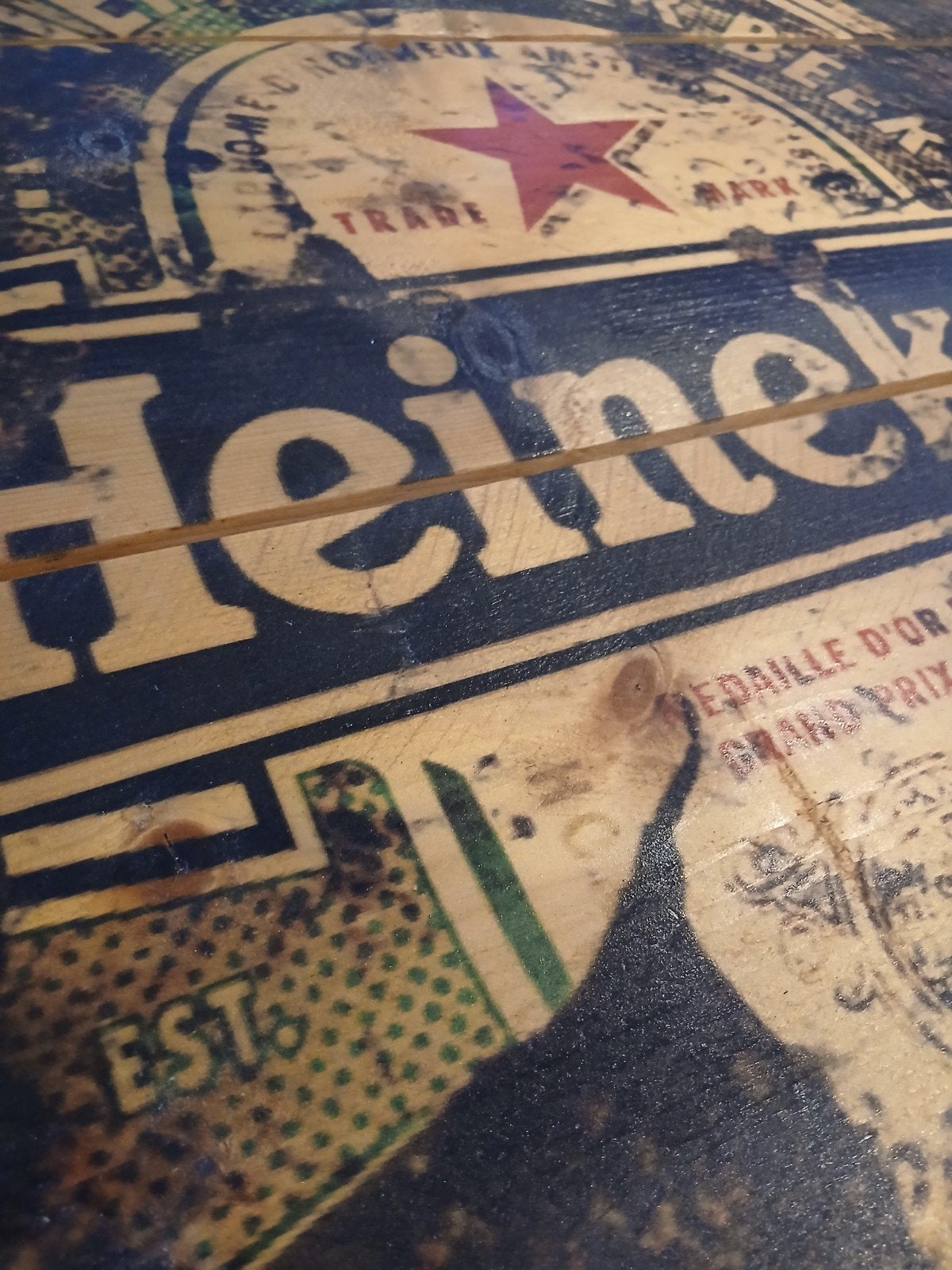 Unieke Heineken statafel, Ophalen