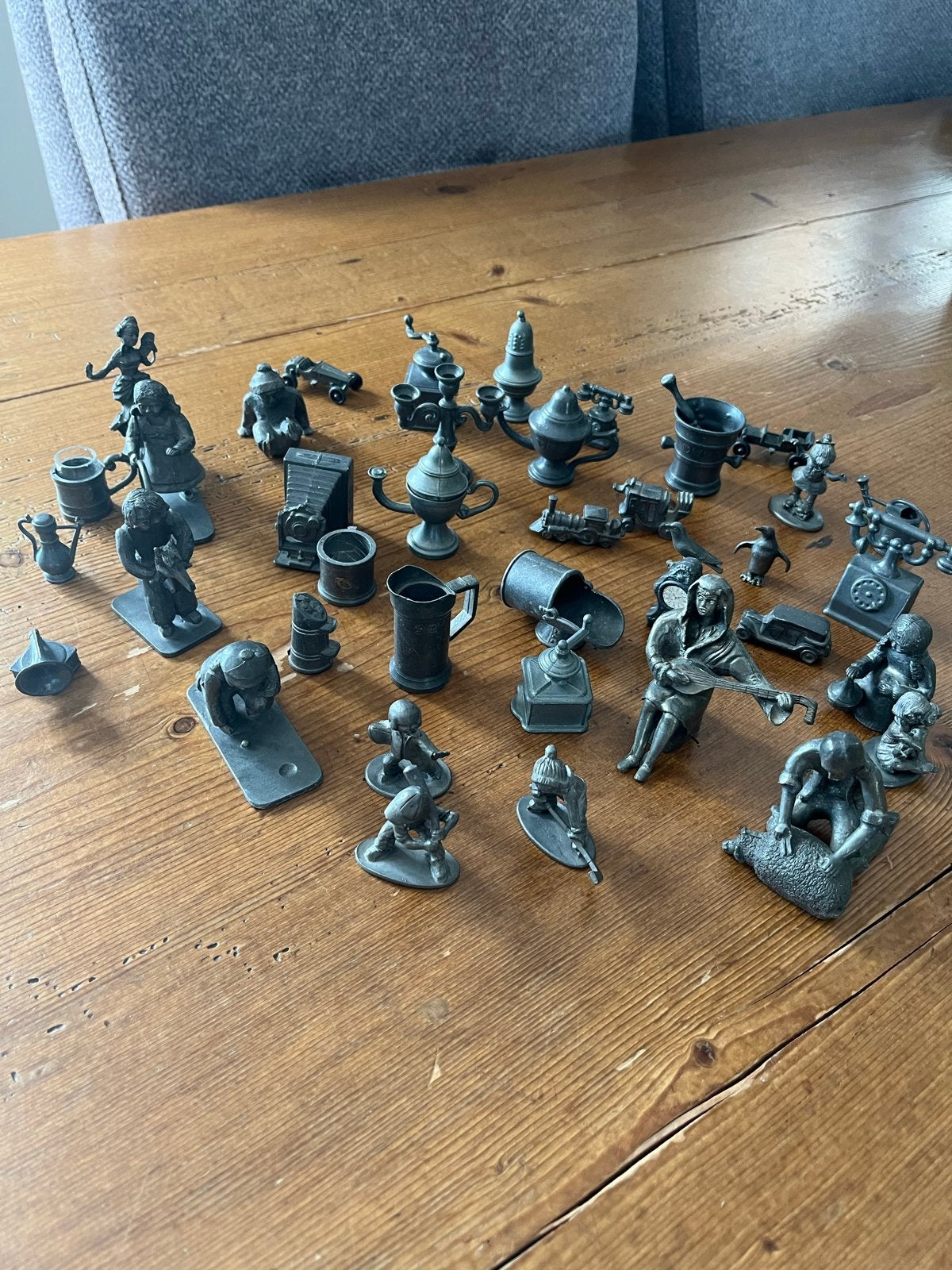 Verzameling tinnen beeldjes en miniaturen, Ophalen, Zo goed als nieuw