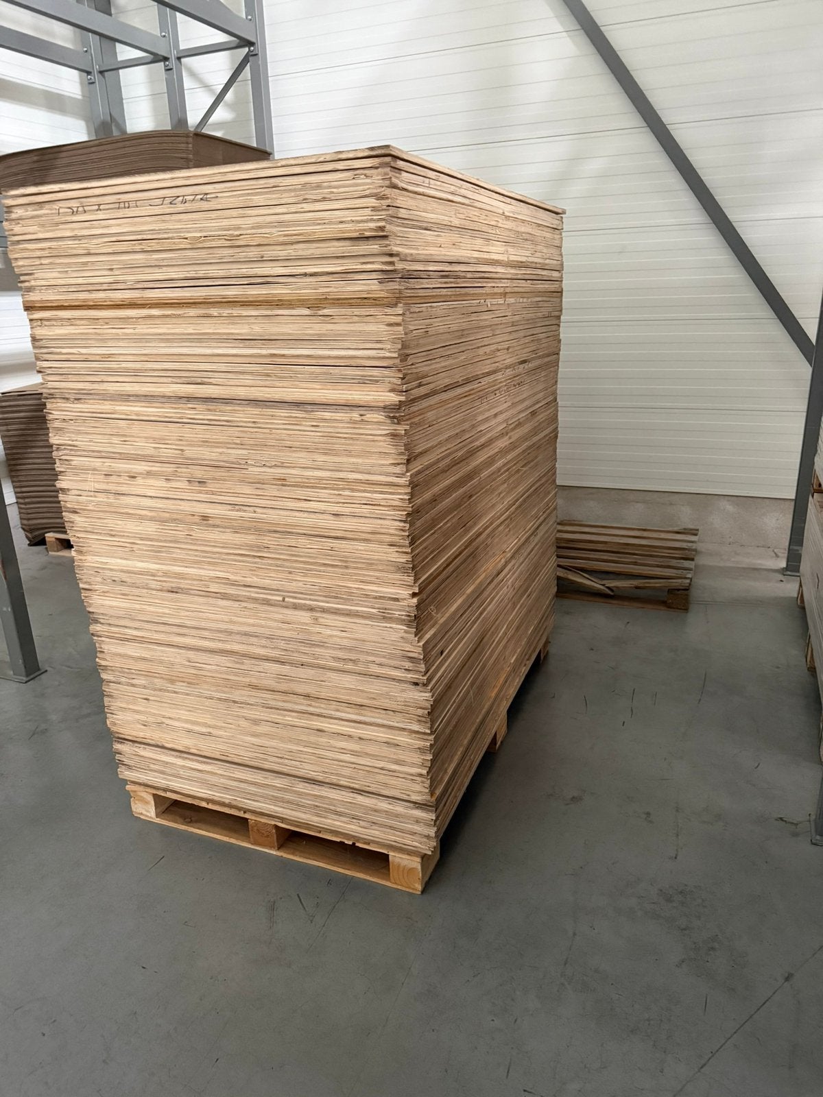 Houten platen, Ophalen, Zo goed als nieuw, Hout