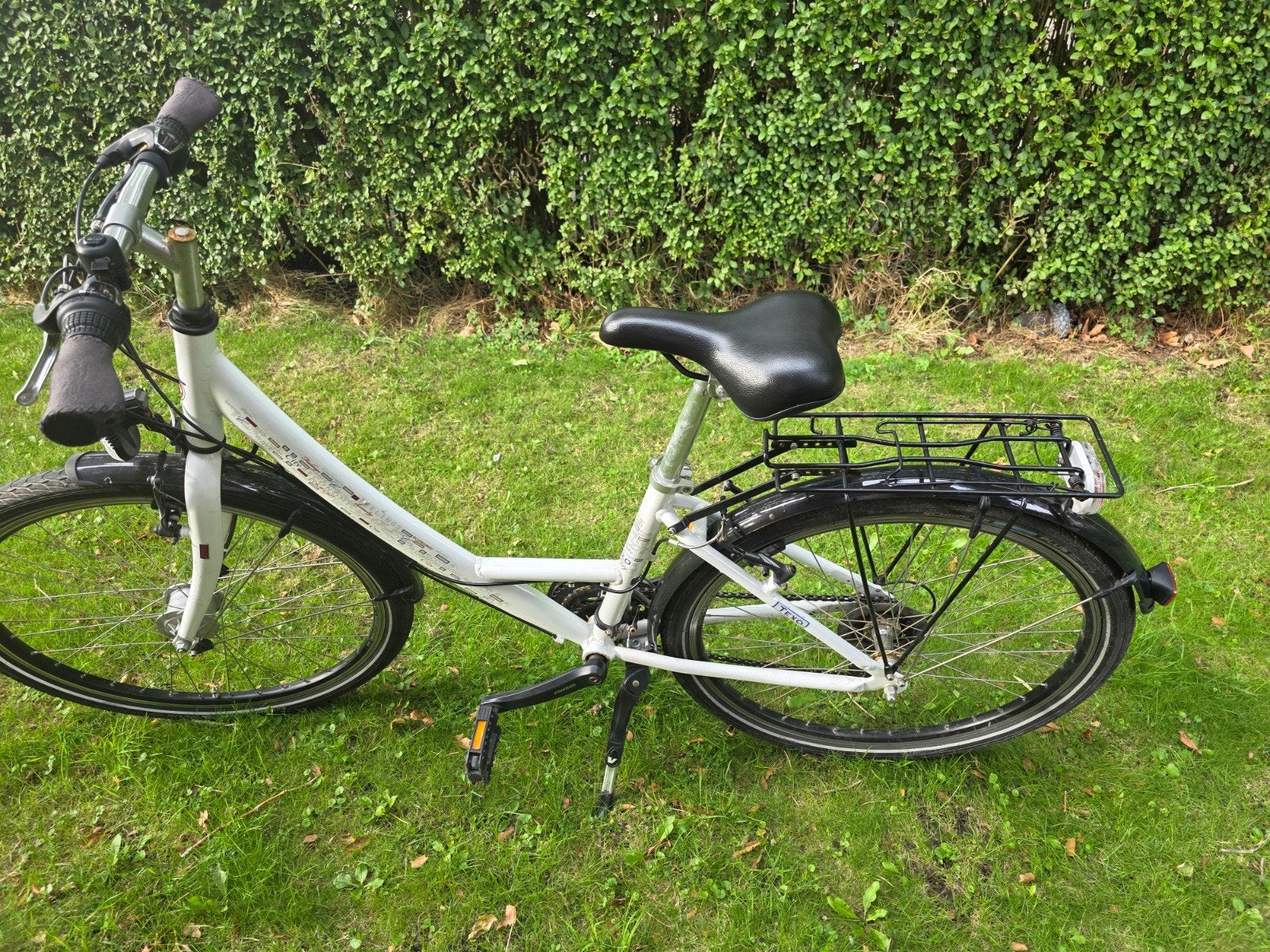 een  sportieve  jongens/meisjes  fiets  7  versnellingen, Fietsen en Brommers, 26 inch of meer, Velgrem, Ophalen of Verzenden