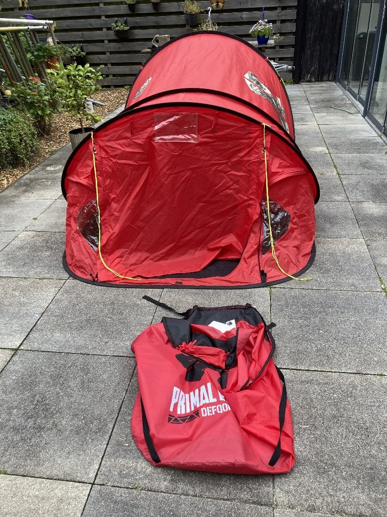 Defqon 1 2 persoons tent, Ophalen, Zo goed als nieuw, Tot en met 2