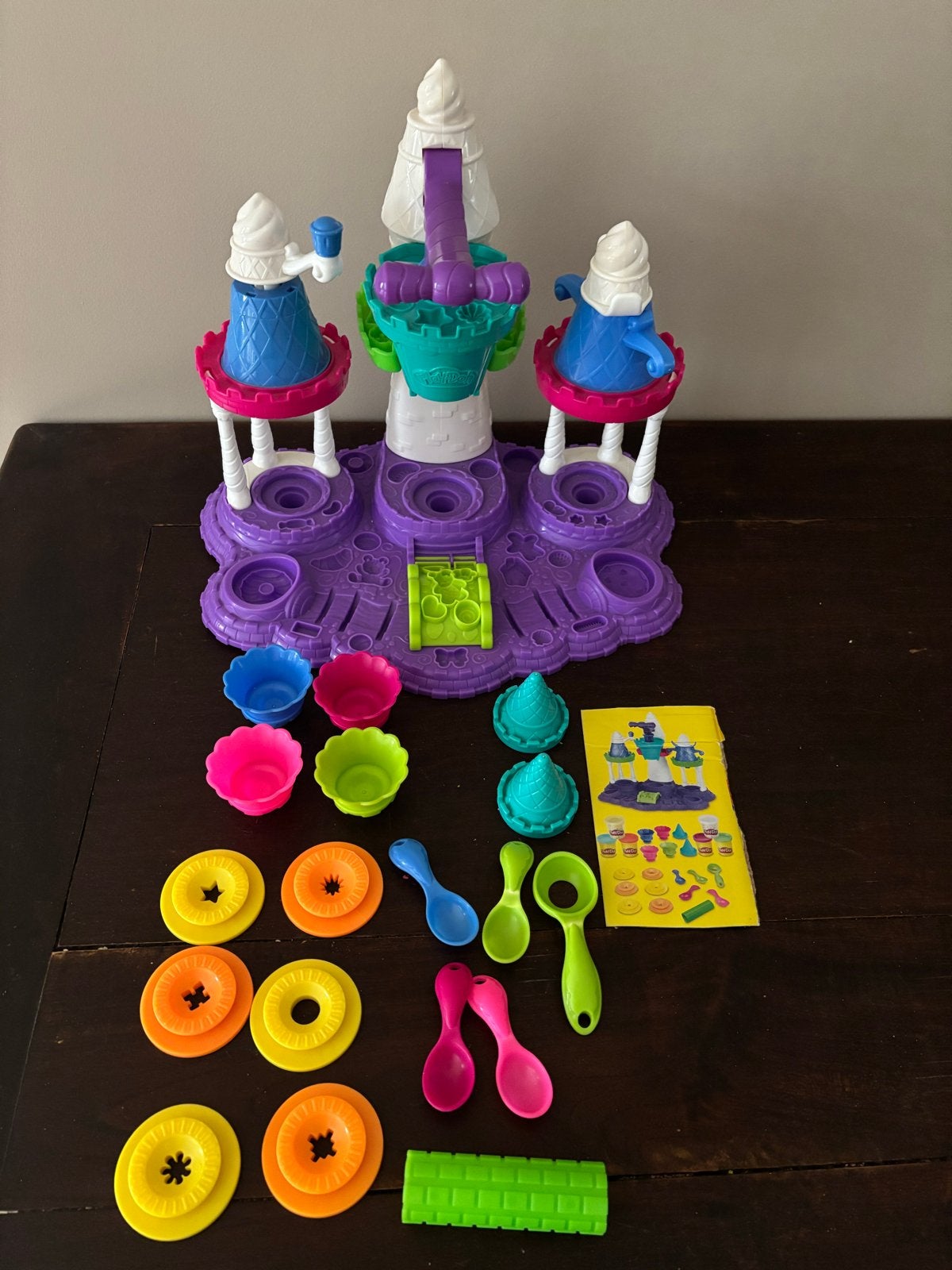 Grote Play-Doh set met veel accessoires en klei, Ophalen, Gebruikt, Knutselen