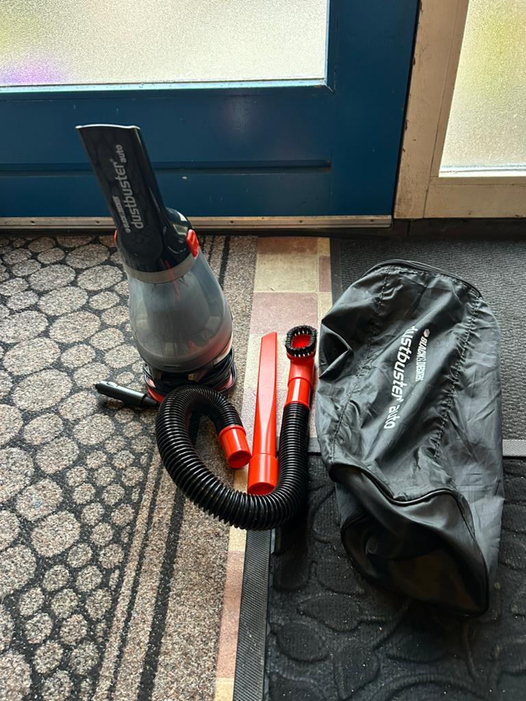 Black & Decker Dustbuster Auto kruimelzuiger+accessoires, Ophalen of Verzenden, Gebruikt