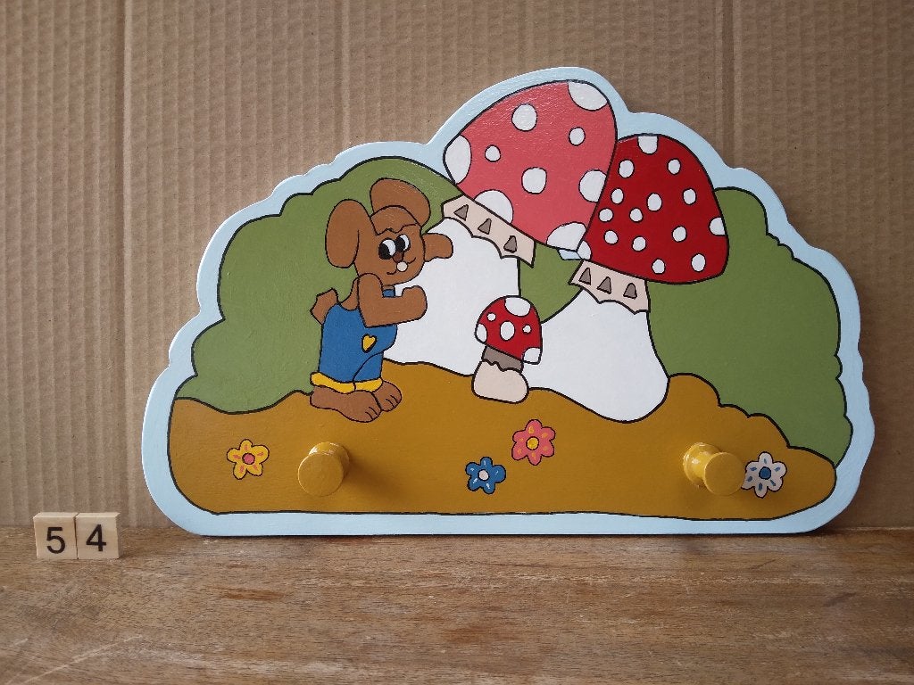 Kinderkapstok 54 Konijn met paddestoelen, Nieuw, Ophalen of Verzenden, Kapstokje, Meerkleurig