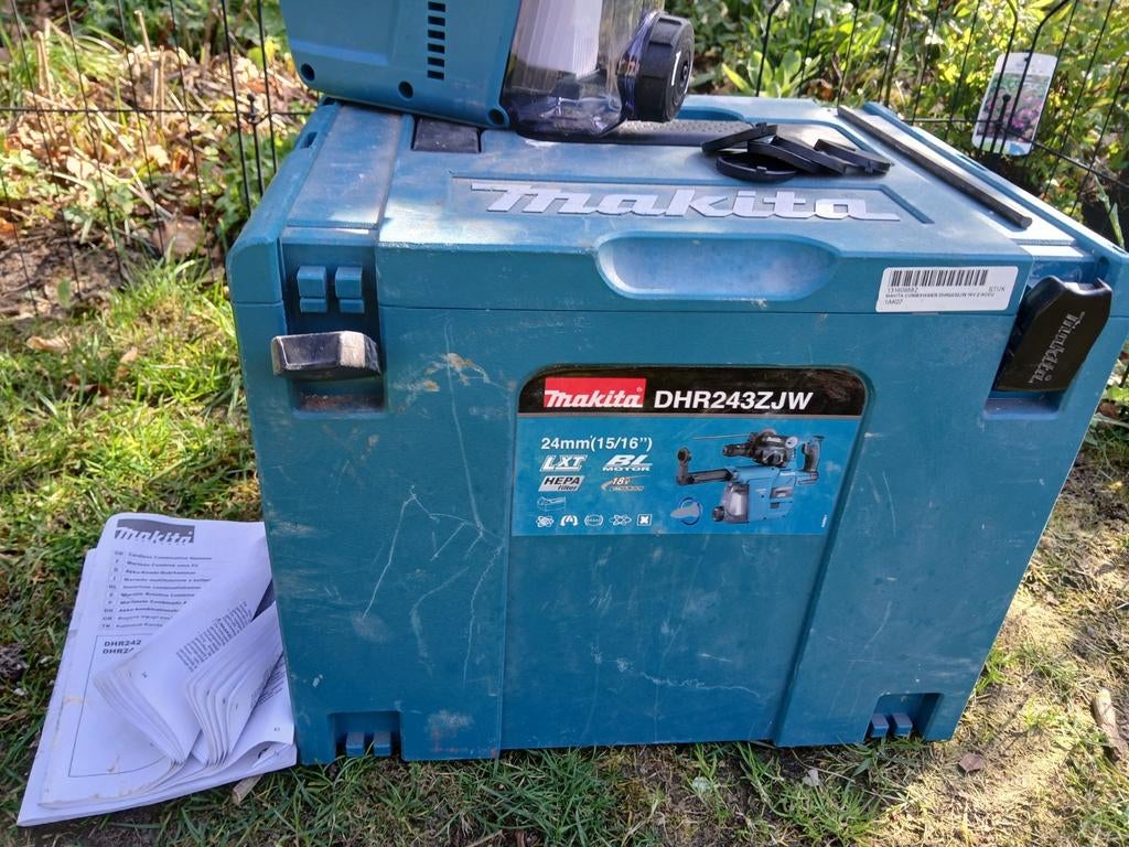 Plastic draagkoffer voor een boorhamer, Ophalen of Verzenden