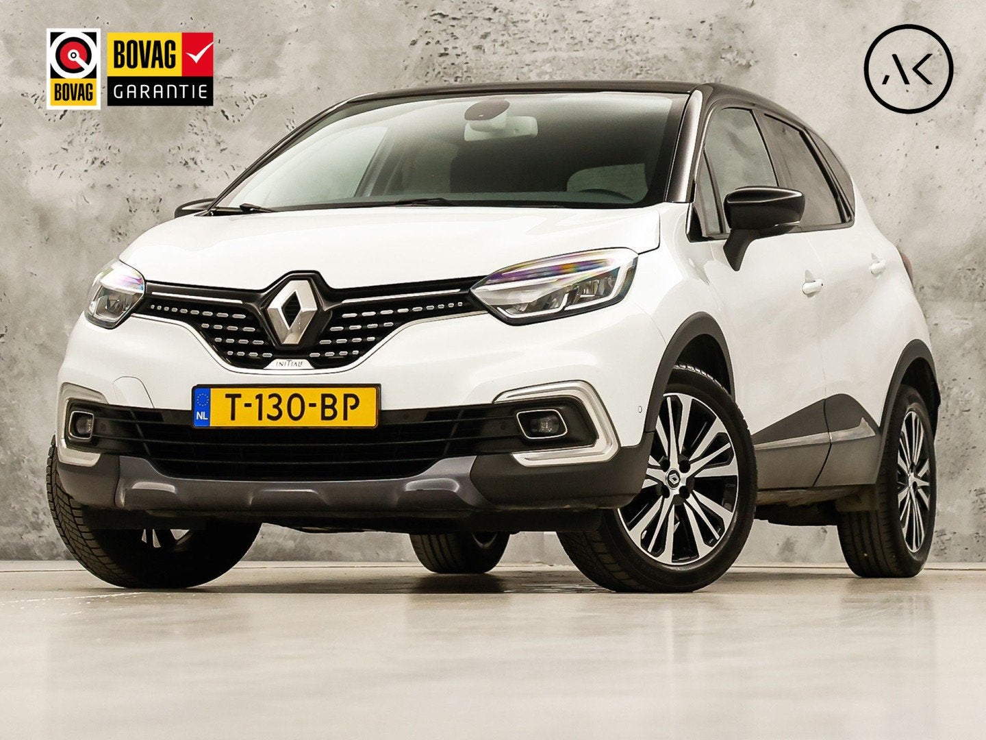 Renault Captur 1.2 TCe Initiale Paris (PANORAMADAK, NAVIGATI, Voorwielaandrijving, 12 maanden, Gebruikt, 4 cilinders