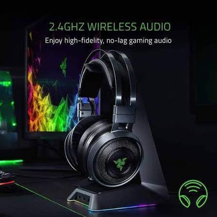 Draadloze Razer Nari Ultimate Headset + Razer RGB Stand, Computers en Software, Gebruikt, Mute-functie, Ophalen of Verzenden, Draadloos