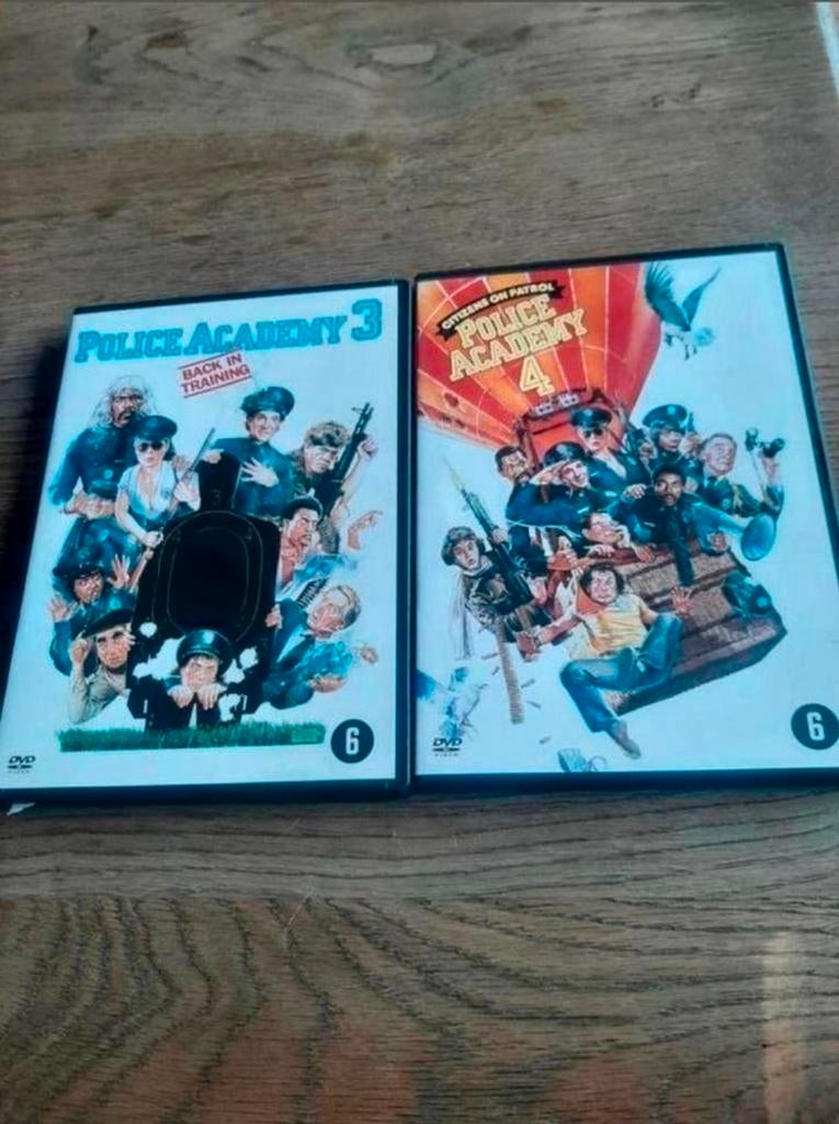 Police Academy 3 en 4 op dvd., Vanaf 12 jaar, Ophalen of Verzenden, Zo goed als nieuw, Actiekomedie