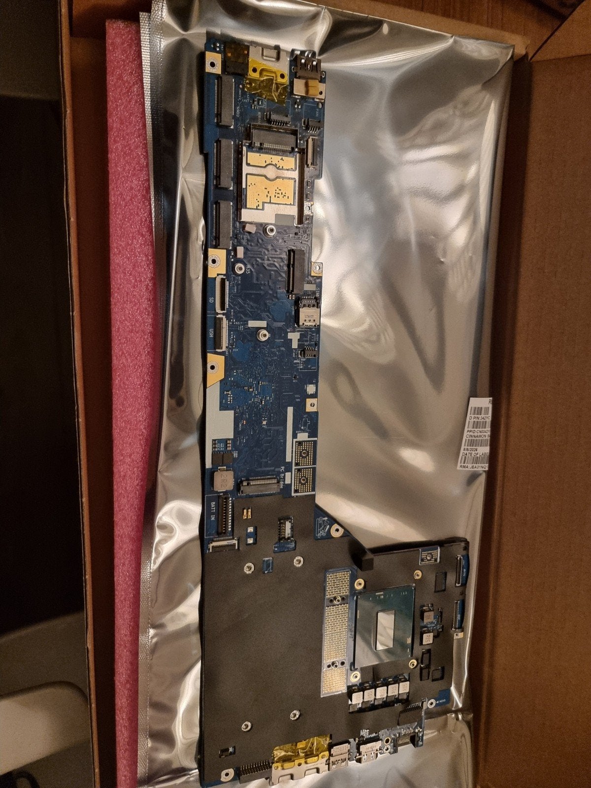 Dell Precision 7780 CPU I9-13950HX motherboard, Computers en Software, Ophalen of Verzenden, Nieuw, Overige typen, DDR5