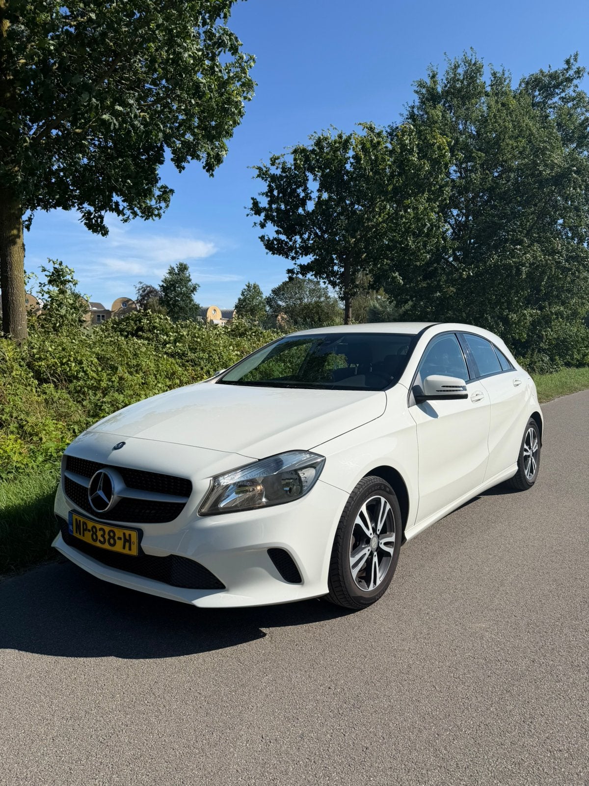 Mercedes-Benz A 160 2017, Airconditioning, 2de Eigenaar., Auto's, 4 cilinders, Wit, Handgeschakeld, Particulier
