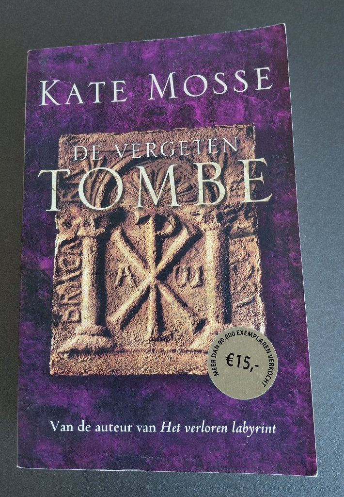 Kate Mosse - De vergeten tombe, Ophalen of Verzenden, Gelezen, Kate Mosse, Europa overig