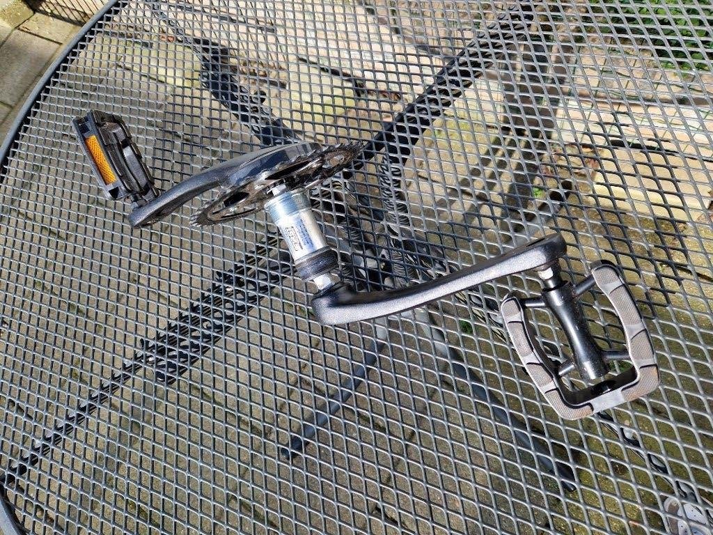 Originele Batavus crankstel, trapas en trappers., Ophalen of Verzenden, Zo goed als nieuw, Aluminium, Elektrische fiets