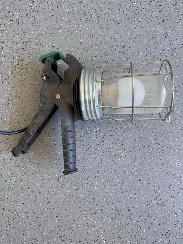 Handige Looplamp Noodverlichting met Klem, Ophalen of Verzenden, Gebruikt, Minder dan 50 watt, Lamp met armatuur